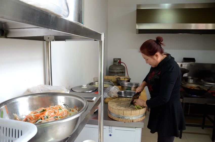 ���ڽo���˂���ďN����鐉�� �z