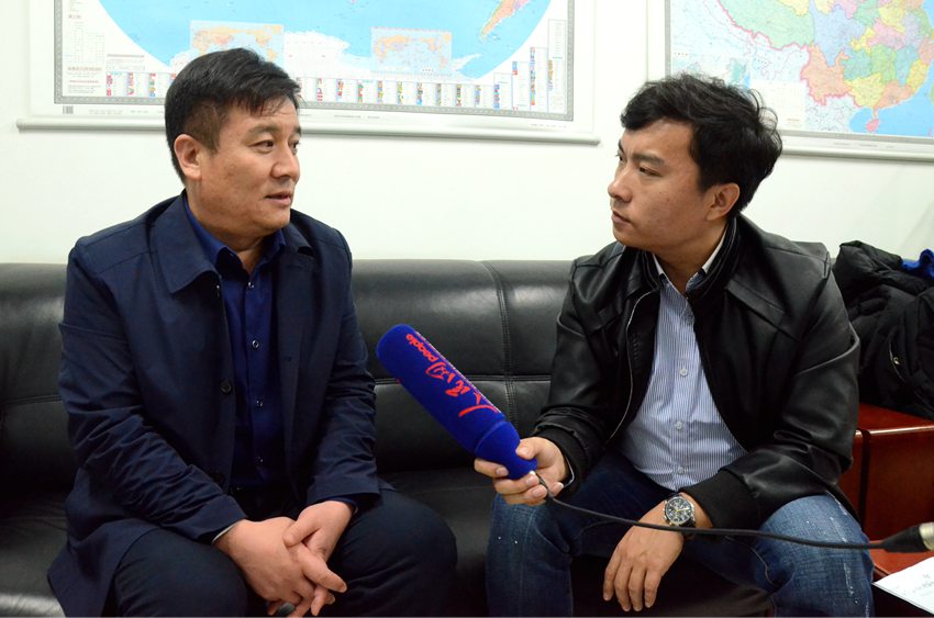 ��ԭ��ί��ί���M�������L��褽��ܱ��Wӛ�ߌ��L�� 鐉�� �z